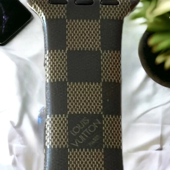 Checkered Silicone Apple Watch Bands