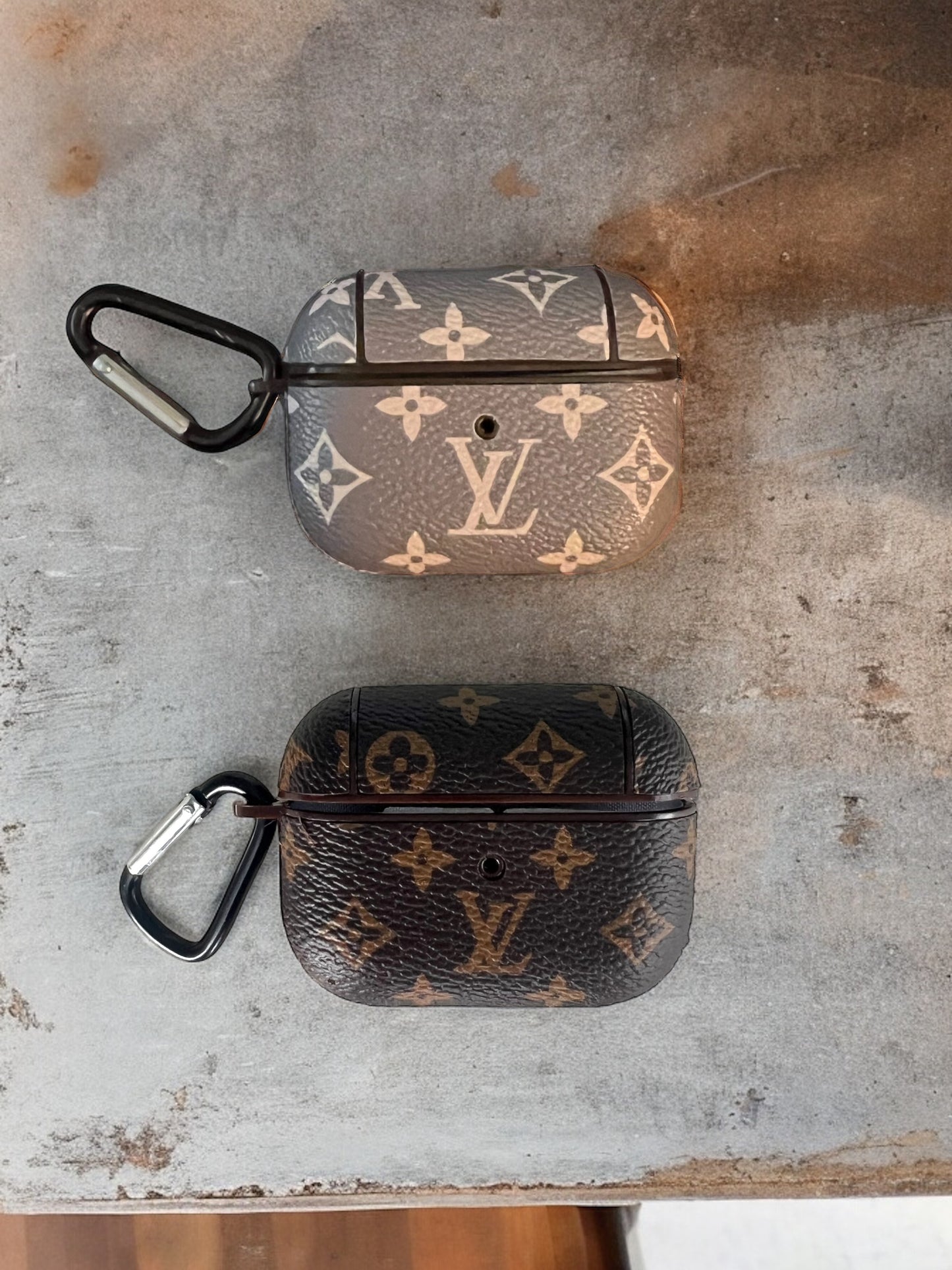 LV small Monogram Apple Airpods Case