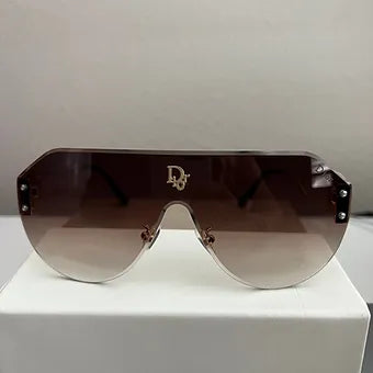 Donna Ombré lens Sunnies