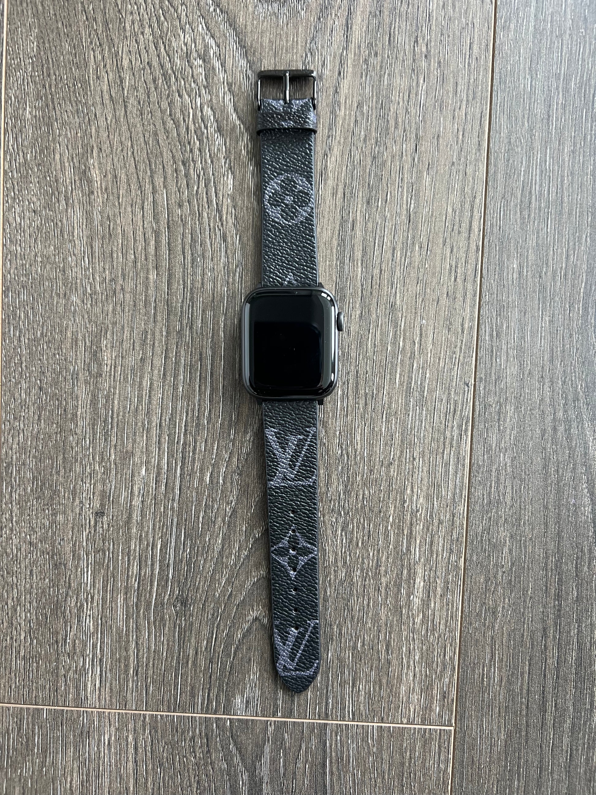 Monogram LV Vegan Leather Apple Watch Bands 38/40/41 mm / Black